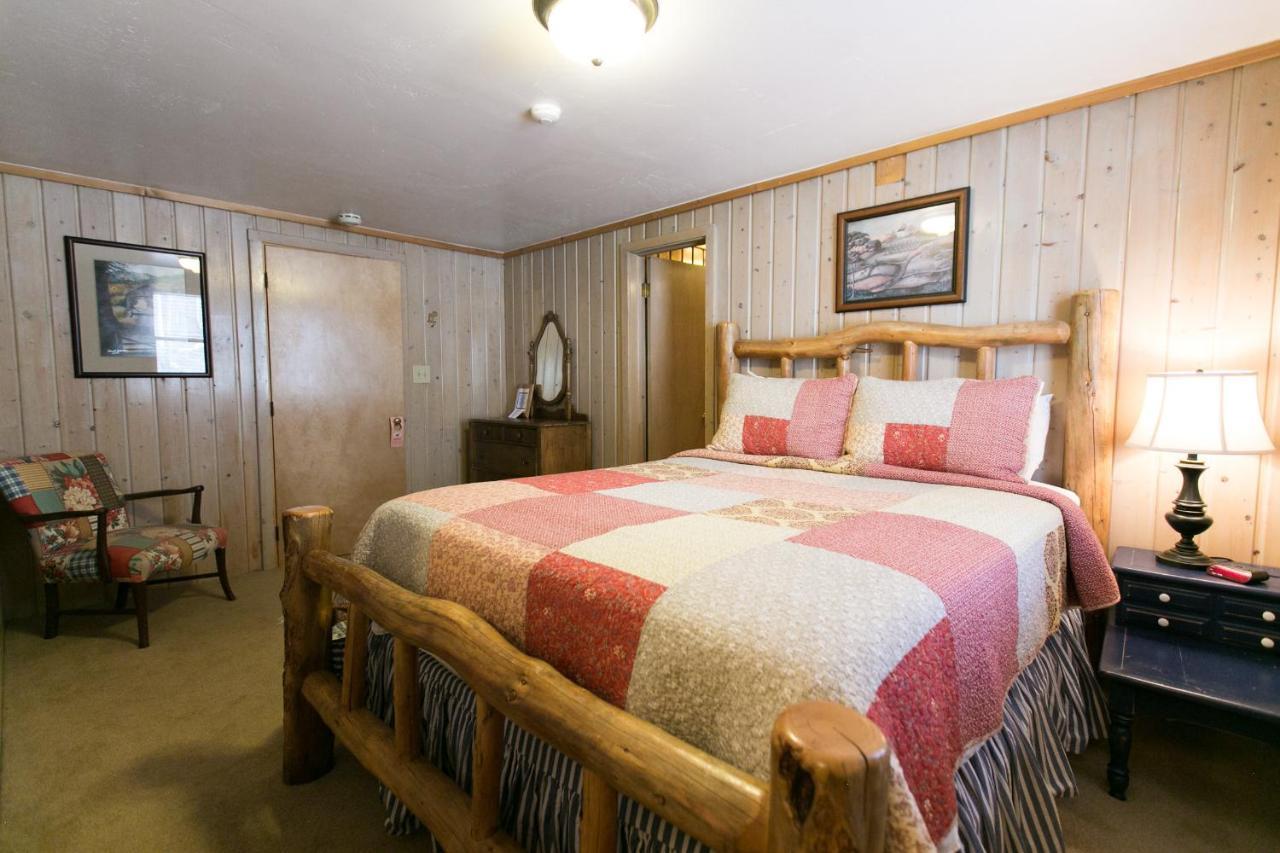 Silver Fork Lodge & Restaurant Brighton Extérieur photo