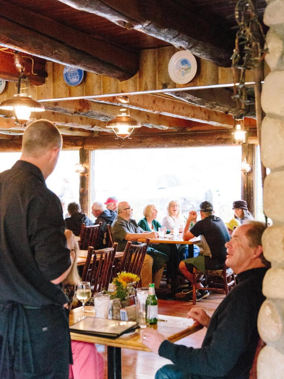 Silver Fork Lodge & Restaurant Brighton Extérieur photo